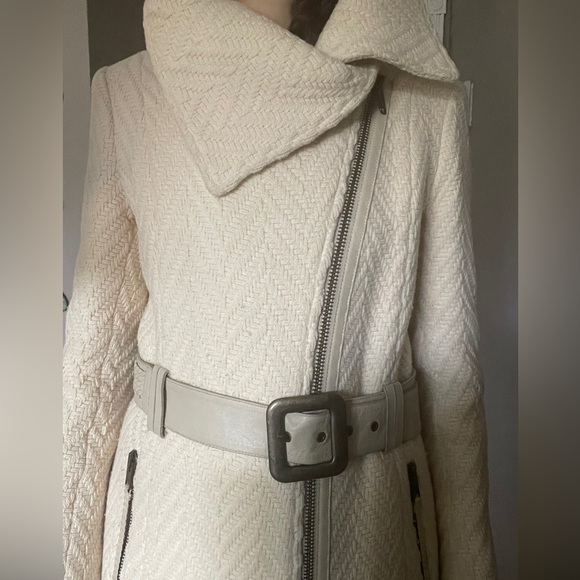 Mackage White Coat Tiled Weave Leather Belt Cream Color Size Large Funnel Collar - Picture 2 of 10